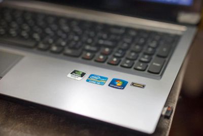 Лот: 5096492. Фото: 1. Lenovo IdeaPad V570, процессор... Ноутбуки