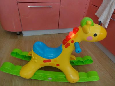 Лот: 7131348. Фото: 1. Качалка Fisher-Price "Жираф". Развивающие