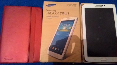 Лот: 6414717. Фото: 1. samsung galaxy tab 3 WI-FI, 3G... Планшеты
