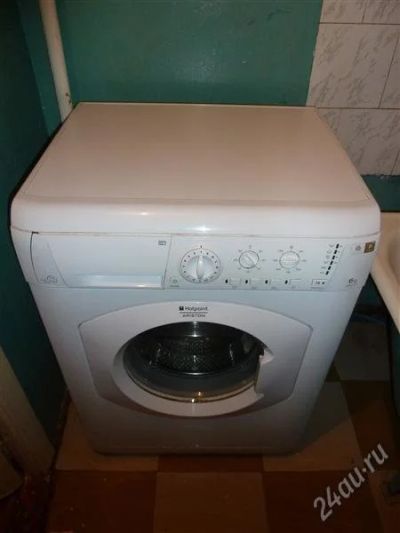 Лот: 1050180. Фото: 1. Продам стиральную машину Ariston... Стиральные машины