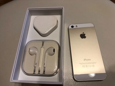 Лот: 14287992. Фото: 1. iPhone 5S Touch id работает. Смартфоны