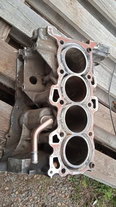 Лот: 24308011. Фото: 1. блок цилиндров Nissan cg10de. Двигатель и элементы двигателя