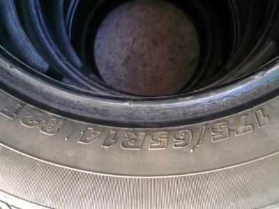 Лот: 5060006. Фото: 1. 175/65R14 KUMHO 4шт. ОБМЕН. Шины