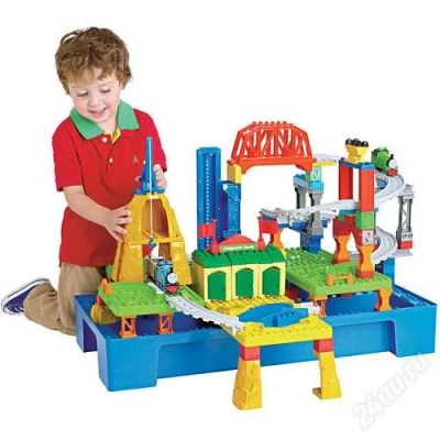 Лот: 2295671. Фото: 1. Конструктор MEGA BLOKS, Томас... Конструкторы