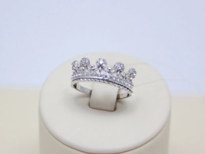 Лот: 14611194. Фото: 1. СЕРЕБРЯНОЕ КОЛЬЦО С ФИАНИТАМИ... Кольца, перстни