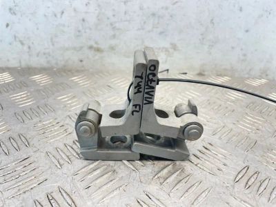 Лот: 25404428. Фото: 1. кронштейн двери Skoda Octavia... Кузов