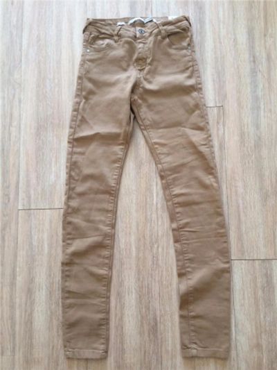 Лот: 7841730. Фото: 1. новые горчичные джинсы Bershka. Джинсы