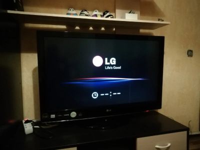 Лот: 14839036. Фото: 1. Телевизор LG 32LD320. Телевизоры