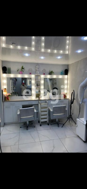 Лот: 21115559. Фото: 1. Продам 1-комн. кв. 31.8 кв.м... Квартиры, студии