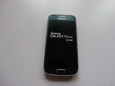Лот: 6186794. Фото: 1. Смартфон Samsung Galaxy S4 mini... Смартфоны