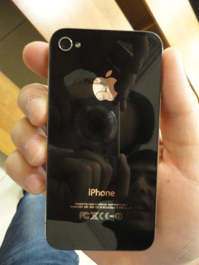 Лот: 3348863. Фото: 1. Iphone 4 8gb + чехол. Смартфоны