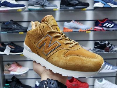 Лот: 10781774. Фото: 1. Кроссовки New Balance 696 арт... Кеды, кроссовки, слипоны