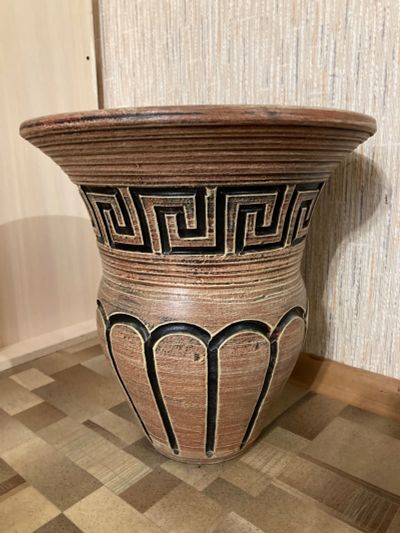 Лот: 18888045. Фото: 1. Горшок цветочный. Керамика. Кашпо, горшки, вазоны для цветов