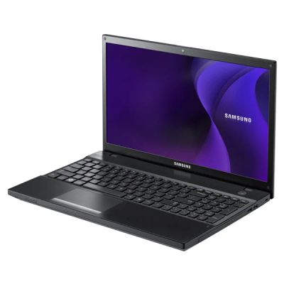 Лот: 8401642. Фото: 1. С гарантией! 4 Ядра! Samsung NP305V5A... Ноутбуки