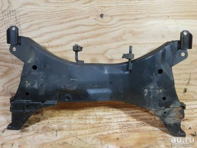 Лот: 18537461. Фото: 1. Балка поперечная Mitsubishi Outlander... Ходовая, подвеска, рулевое управление