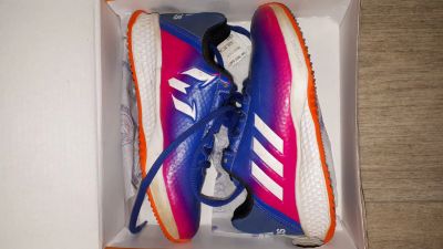 Лот: 12017217. Фото: 1. Футбольные кроссовки adidas. Кеды, кроссовки