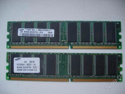 Лот: 592190. Фото: 1. 2 планки памяти по 256Mb DDR PC3200... Оперативная память