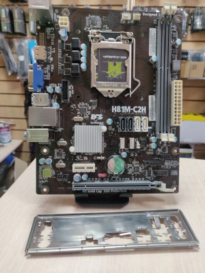 Лот: 21560928. Фото: 1. Мат. плата ECS H81M-C2H/LGA1150... Материнские платы