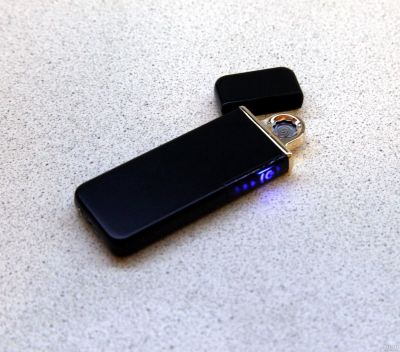 Лот: 12962541. Фото: 1. micro USB Зажигалка электрическая... Зажигалки, спички, пепельницы