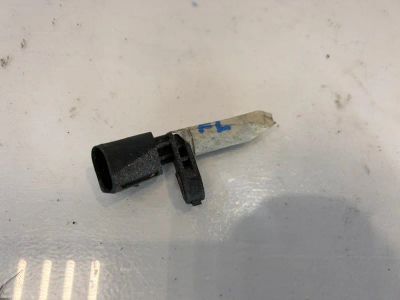 Лот: 21707195. Фото: 1. датчик abs Skoda Octavia 1Z3. Двигатель и элементы двигателя
