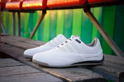 Лот: 17040278. Фото: 1. Кроссовки Adidas Porsche Design... Кеды, кроссовки, слипоны