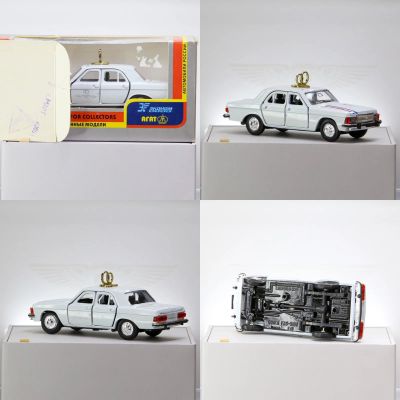 Лот: 16263529. Фото: 1. 2006 год, Газ-3102 «Волга», «Свадебная... Автомоделизм
