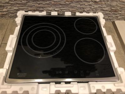 Лот: 13237951. Фото: 1. Варочная панель Hotpoint-Ariston... Плиты, духовые шкафы, варочные поверхности