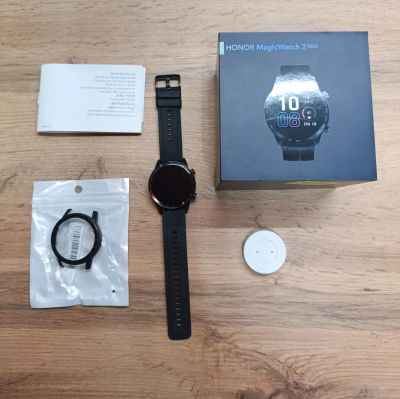 Лот: 22570448. Фото: 1. Смарт часы Honor Magic Watch 2. Смарт-часы, фитнес-браслеты, аксессуары