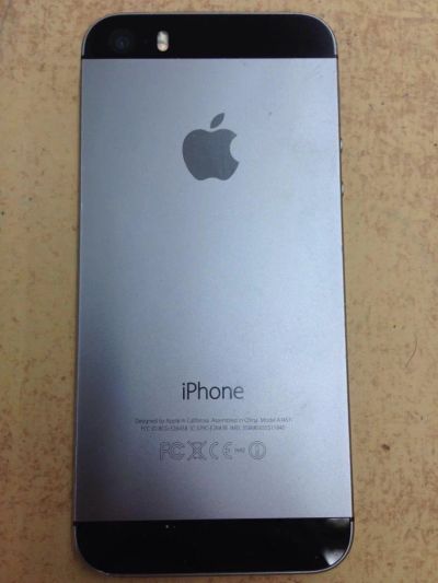 Лот: 6811410. Фото: 1. iPhone 5s 4G LTE торг. Смартфоны