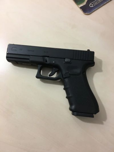 Лот: 10565220. Фото: 1. Glock 17 (WE) страйкбольный пистолет. Пейнтбол, страйкбол