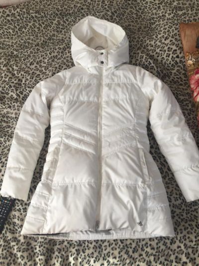 Лот: 9051066. Фото: 1. Женская куртка Adidas. Верхняя одежда