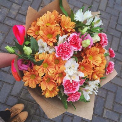 Лот: 8160415. Фото: 1. Сборный букет. Цветы на Щорса... Свежие цветы