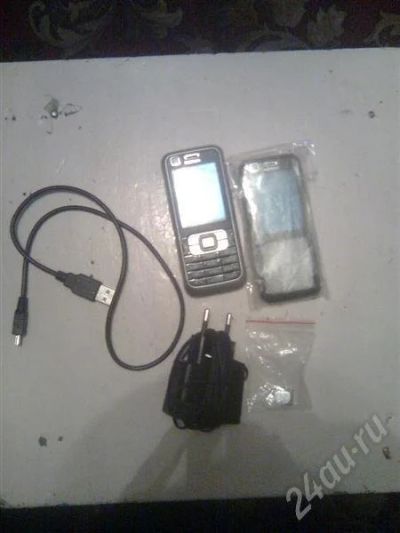 Лот: 681331. Фото: 1. Nokia 6120 и Моторола К1прадажа... Кнопочные мобильные телефоны