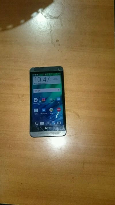 Лот: 8619627. Фото: 1. Продам,обменяю,HTC one m 7 32... Смартфоны