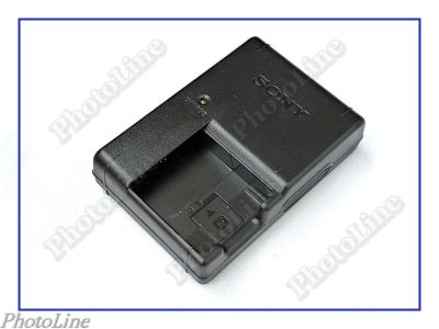 Лот: 7827578. Фото: 1. Зарядное устройство Sony BC-CSGB... Аккумуляторы, зарядные