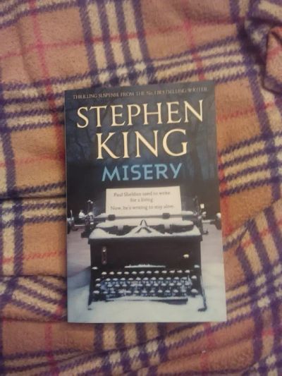Лот: 8251278. Фото: 1. Stephen King — Misery / Стивен... Художественная