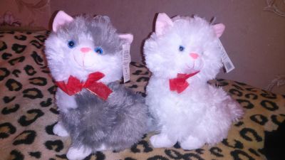 Лот: 6811043. Фото: 1. Кошка с бантом, музыкальная. Музыкальные