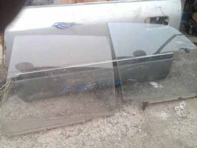 Лот: 4055783. Фото: 1. стекла на toyota corona sf. Другое (автозапчасти)