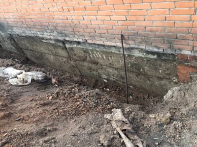 Лот: 17702114. Фото: 1. Гидроизоляция фундамента бани. Строительство домов, дач, гаражей, бань
