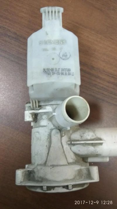 Лот: 10740609. Фото: 1. Сливной насос помпа для стиральной... Запчасти для остальной бытовой техники