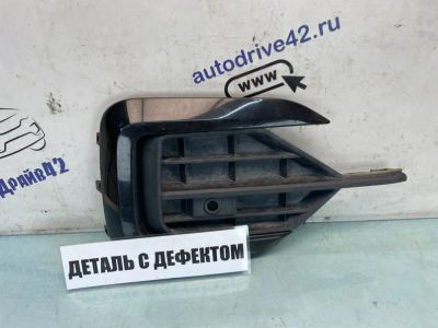 Лот: 23513012. Фото: 1. решетка в бампер Volkswagen Touareg... Двигатель и элементы двигателя