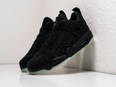 Лот: 24978583. Фото: 1. Кроссовки Kaws x Nike Air Jordan... Кеды, кроссовки, слипоны
