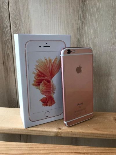 Лот: 10544545. Фото: 1. iPhone 6S 64 GB Rose Gold Идеальное... Смартфоны