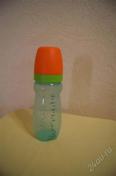 Лот: 2488872. Фото: 1. Бутылочка "Малыш" от Tupperware... Всё для кормления