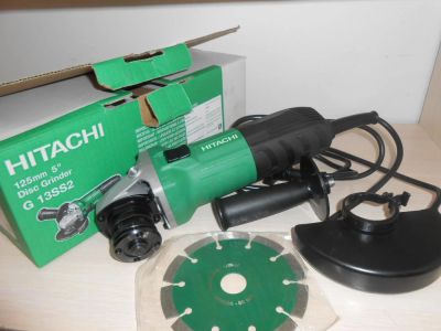 Лот: 7971496. Фото: 1. Продам болгарку Hitachi G13SS2... Электроинструмент