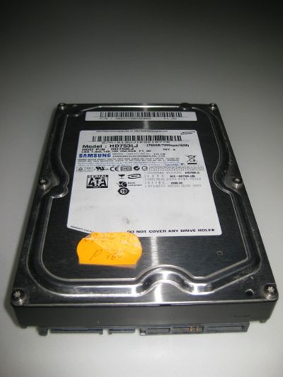 Лот: 18120448. Фото: 1. Жесткий диск Samsung 750 GB HD753LJ. Жёсткие диски (HDD)