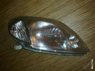 Лот: 2153047. Фото: 1. Фара правая toyota corolla 120... Оптика и освещение