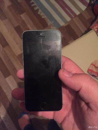 Лот: 8081703. Фото: 1. iPhone 5s 16. Кнопочные мобильные телефоны