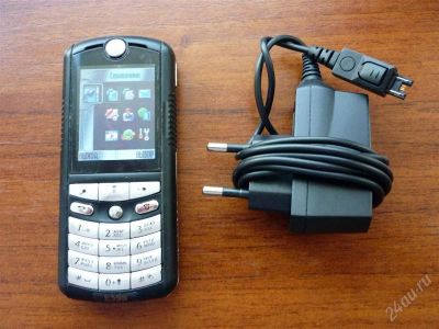 Лот: 866558. Фото: 1. motorola e398 !!!отличное состояние... Кнопочные мобильные телефоны