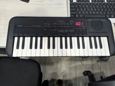 Лот: 19808900. Фото: 1. Синтезатор Yamaha pss A50. Клавишные